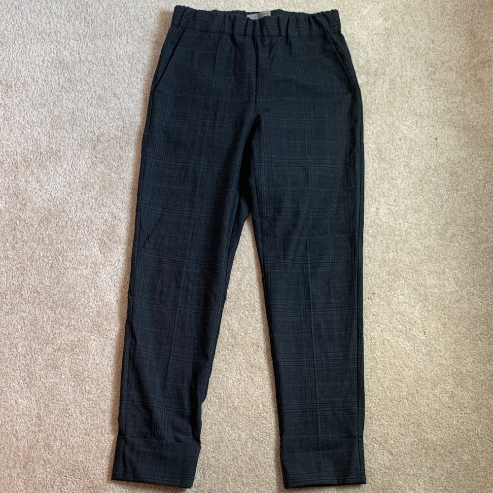 Elegant Cropped Pants